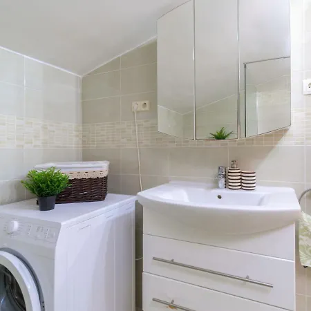 Vikendica Holiday Nataly